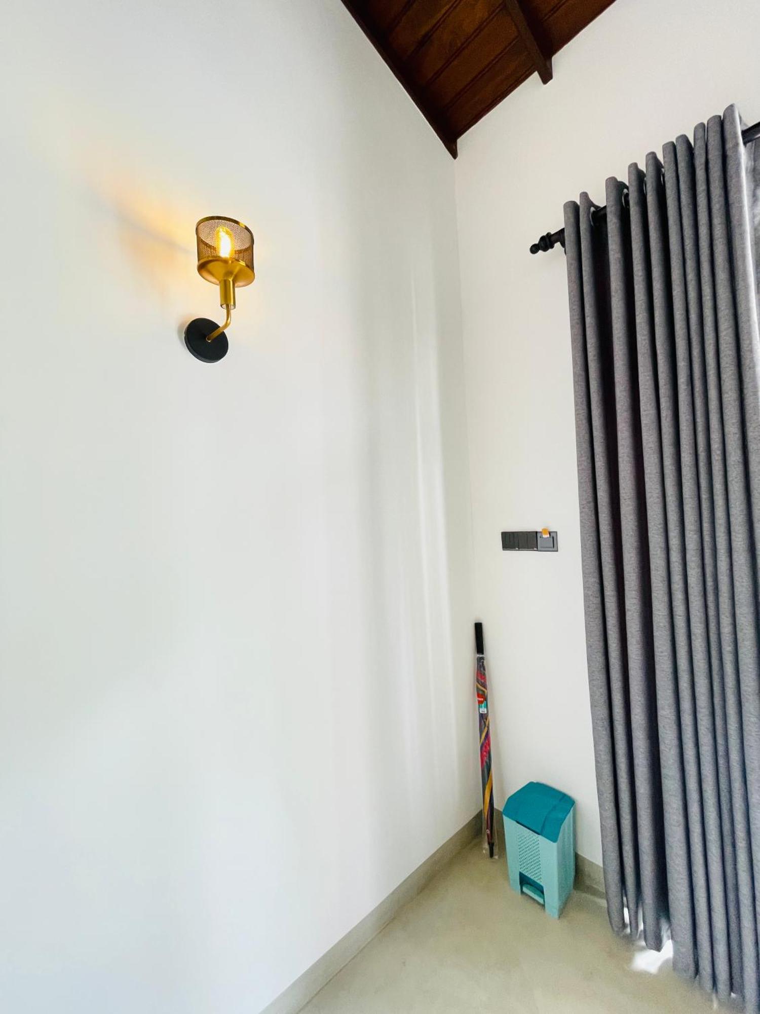 Thara Inn Villa Dikwella Exterior foto